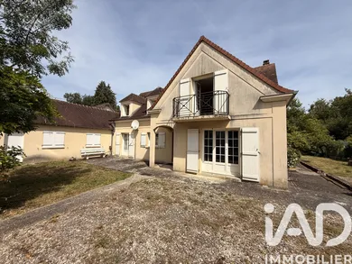 Maison à Le Gué-de-Longroi (28700)