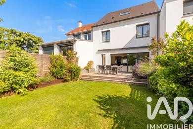 House in Houilles (78800)