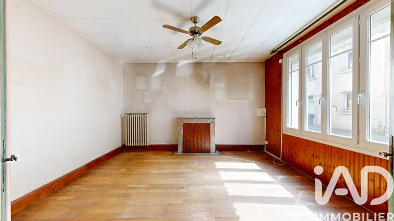 Maison 5 pièces 118 m² · à Montrevault-sur-Evre · 118 m² · 135 000 €