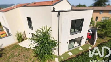 House in Sathonay-Village (69580)
