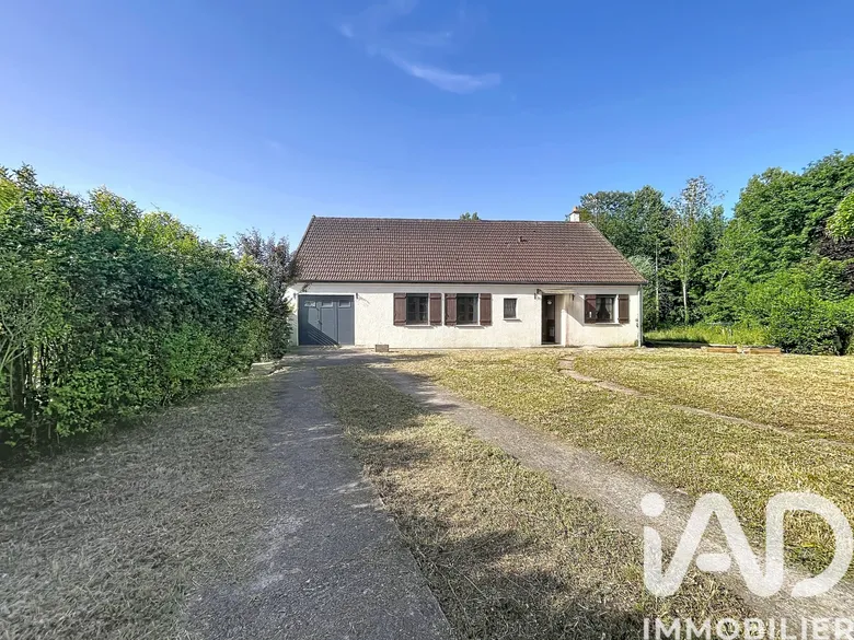 Maison 5 pièces 98 m² · à Ladon · 98 m² · 139 000 €