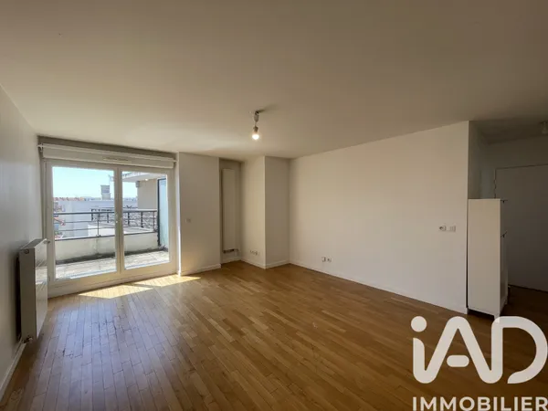 Appartement à Drancy (93700) photo 2