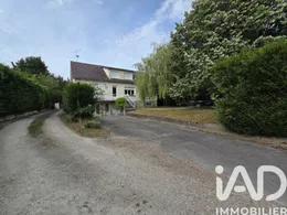 Apartment in La Chapelle-la-Reine (77760)