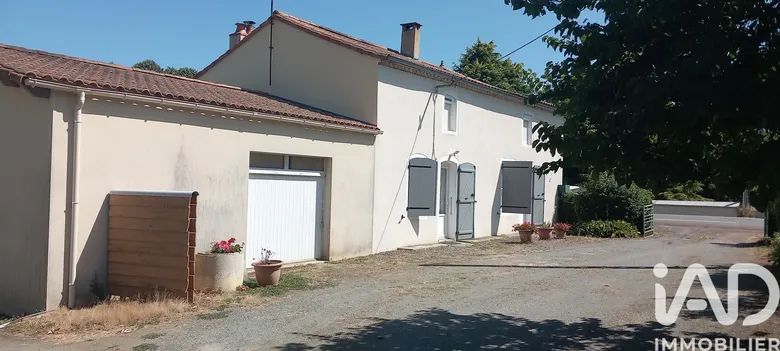 Maison 4 pièces 129 m² · à Chantonnay · 129 m² · 156 000 €