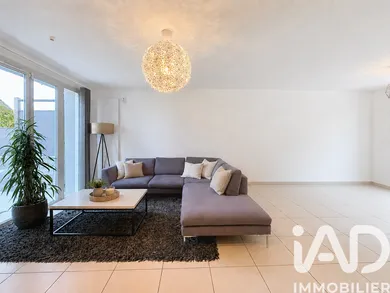 House in Divonne-les-Bains (01220)