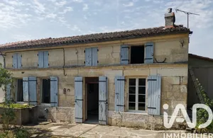 Maison traditionnelle à Vénérand (17100)
