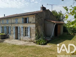 Traditional house in Vénérand (17100)
