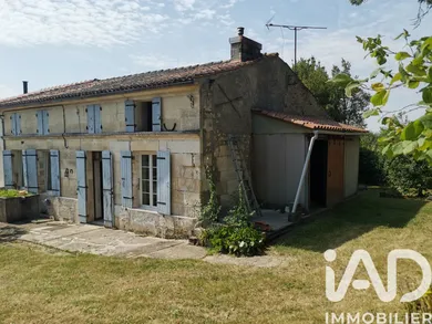 Traditional house in Vénérand (17100)