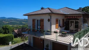 Traditional house in Le Crestet (07270)