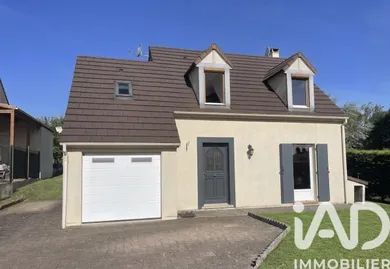 Townhouse in Faremoutiers (77515)