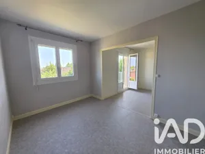 Appartement à La Chapelle-Saint-Luc (10600)