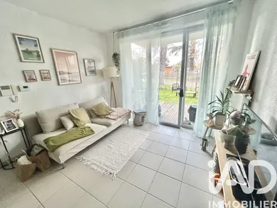 Apartment in Toulouse (31100)
