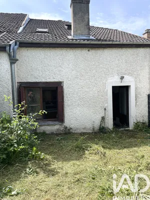 Maison de village à Laferté-sur-Aube (52120)
