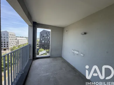 Appartement à Bordeaux (33300)