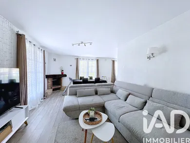Maison traditionnelle à Volx (04130)