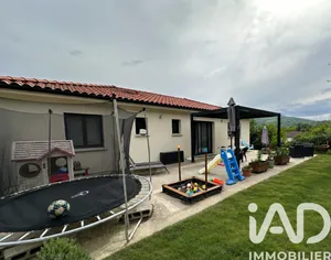 Detached house in Saint-Vincent (63320)