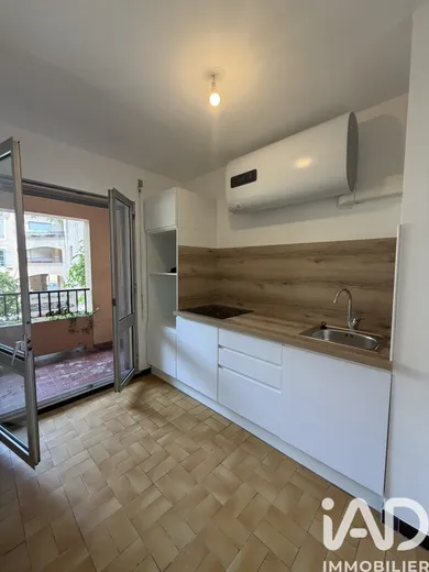 Apartment in Salon-de-Provence (13300)