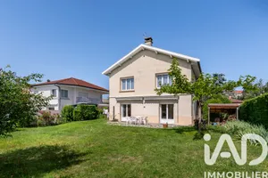 Maison à Bron (69500)