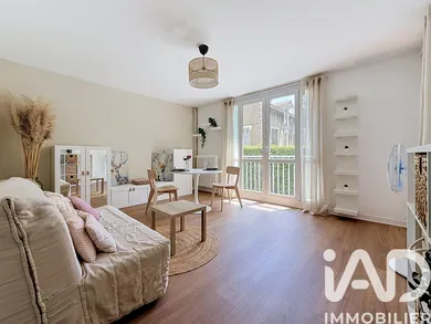 Apartment in Grenoble (38000)