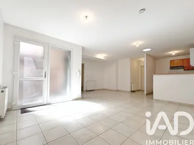 Appartement à Salaise-sur-Sanne (38150)