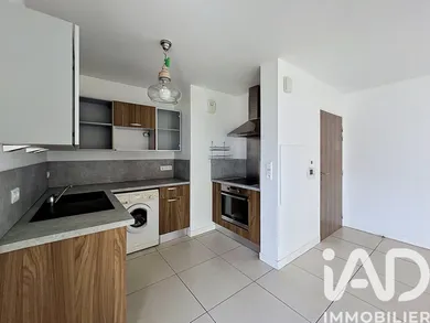 Apartment in La Rochelle (17000)