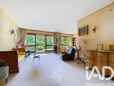Appartement à Saint-Cloud (92210)