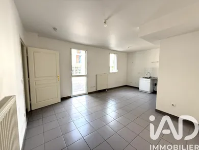 Apartment in Compiègne (60200)