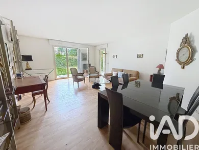 Apartment in Vaucresson (92420)