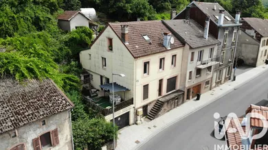 Immeuble à Moyenmoutier (88420)