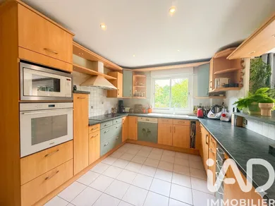 Maison à Champs-sur-Marne (77420)
