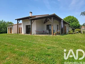House in Montestruc-sur-Gers (32390)