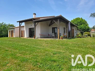 House in Montestruc-sur-Gers (32390)