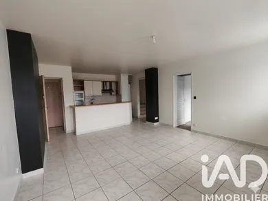 Apartment in Cormery (37320)