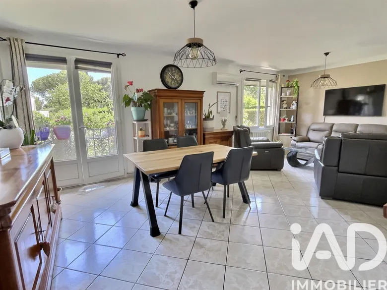 Appartement 2 pièces 60 m² · à La Ciotat · 60 m² · 300 000 €