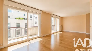 Apartment in Grenoble (38100)