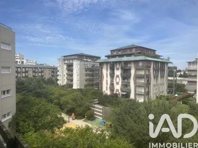 Apartment in Saint-Germain-en-Laye (78100)