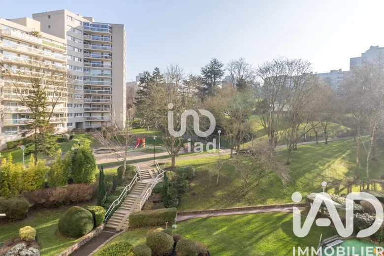 Appartement 4 pièces 82 m² · à Marly-le-Roi · 82 m² · 291 000 €