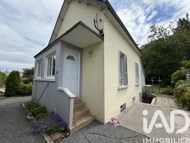 Maison de ville à Plounévez-Moëdec (22810)
