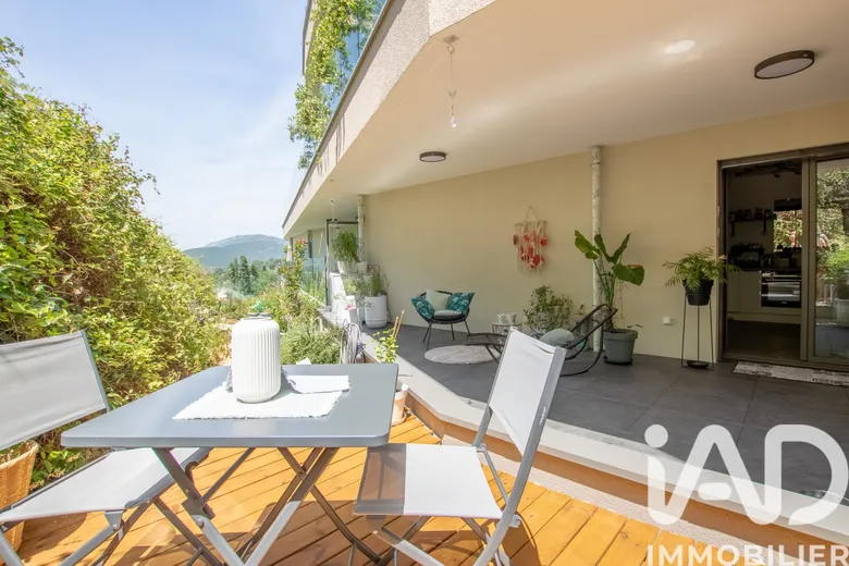 Appartement 3 pièces 87 m² · à Aix-les-Bains · 86,7 m² · 450 000 €
