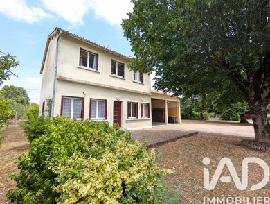 Maison à Lussac-les-Châteaux (86320)