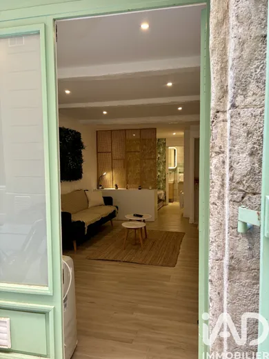 Apartment in Toulon (83000)