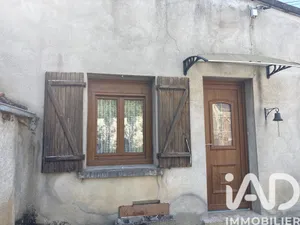 Village house in Les Bordes (36100)
