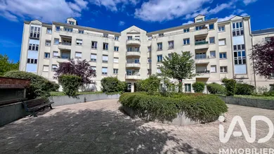 Apartment in Le Plessis-Trévise (94420)