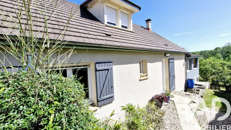 Maison 6 pièces 121 m² · à Houx · 121,3 m² · 287 000 €