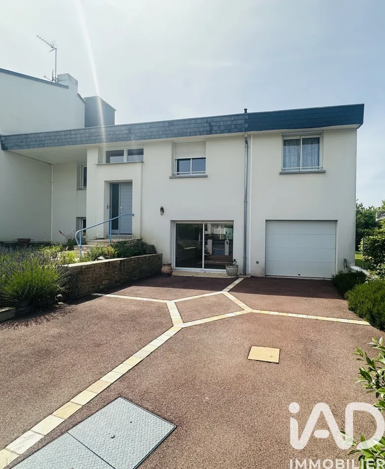 Maison 9 pièces 174 m² · à Orvault · 174,2 m² · 549 480 €