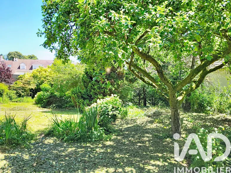 Terrain 413 m² · à Jouy-en-Josas · 370 000 €