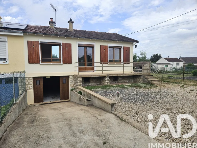 Maison 3 pièces 53 m² · à Auxerre · 53 m² · 130 000 €