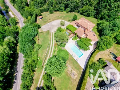 Maison traditionnelle à Saint-Étienne (42000)