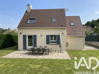 Townhouse in Faremoutiers (77515)