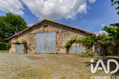 Maison de campagne à La Chaize-le-Vicomte (85310)